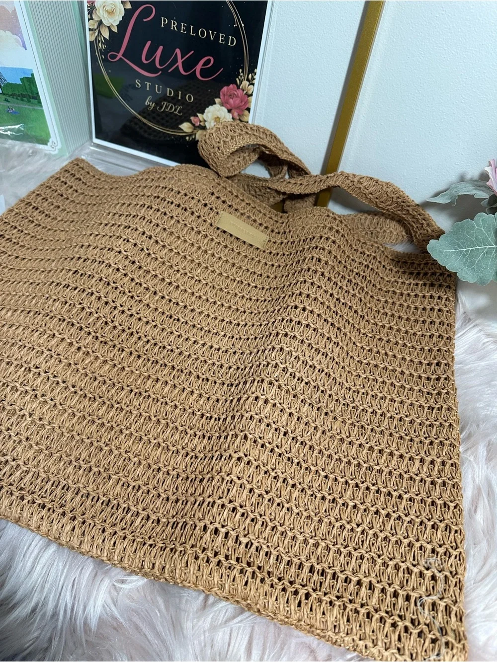 GWP BB Woven Crochet Tote Bag in Tan